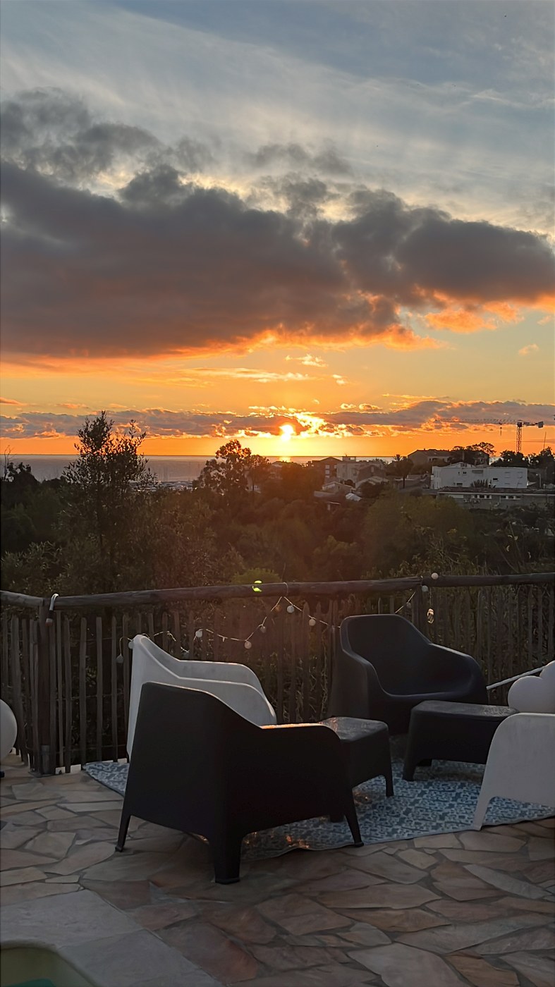 Abend auf der Terrasse der Villa Valentina